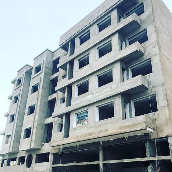 Construction R+4