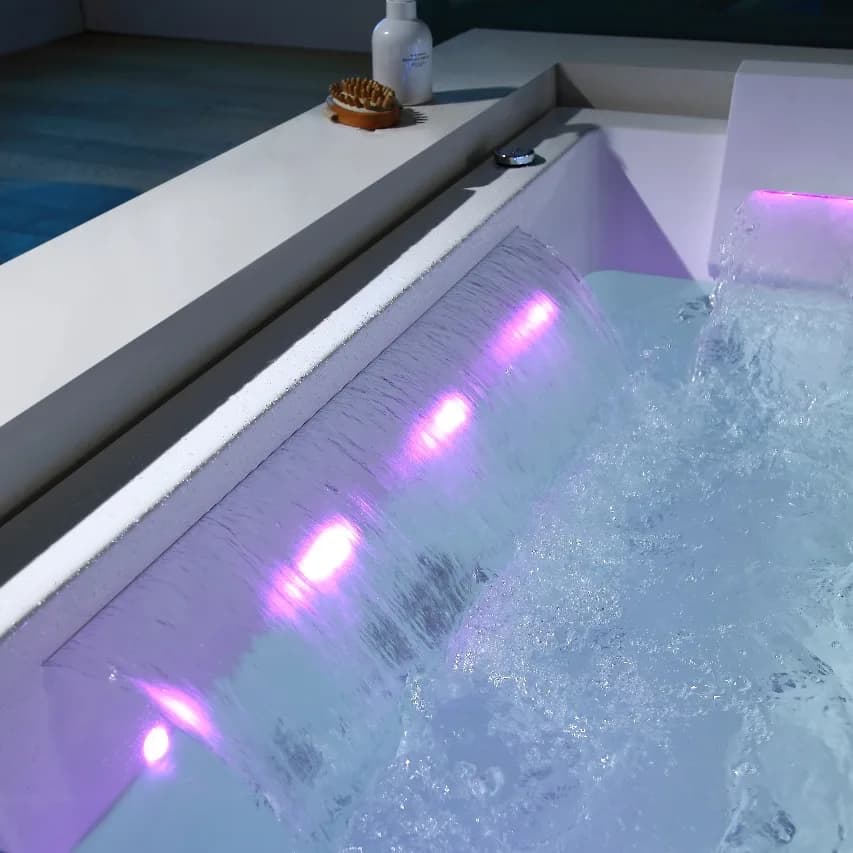 Baignoire hydromassage 