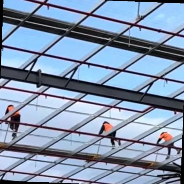 Hangars en charpente métallique 