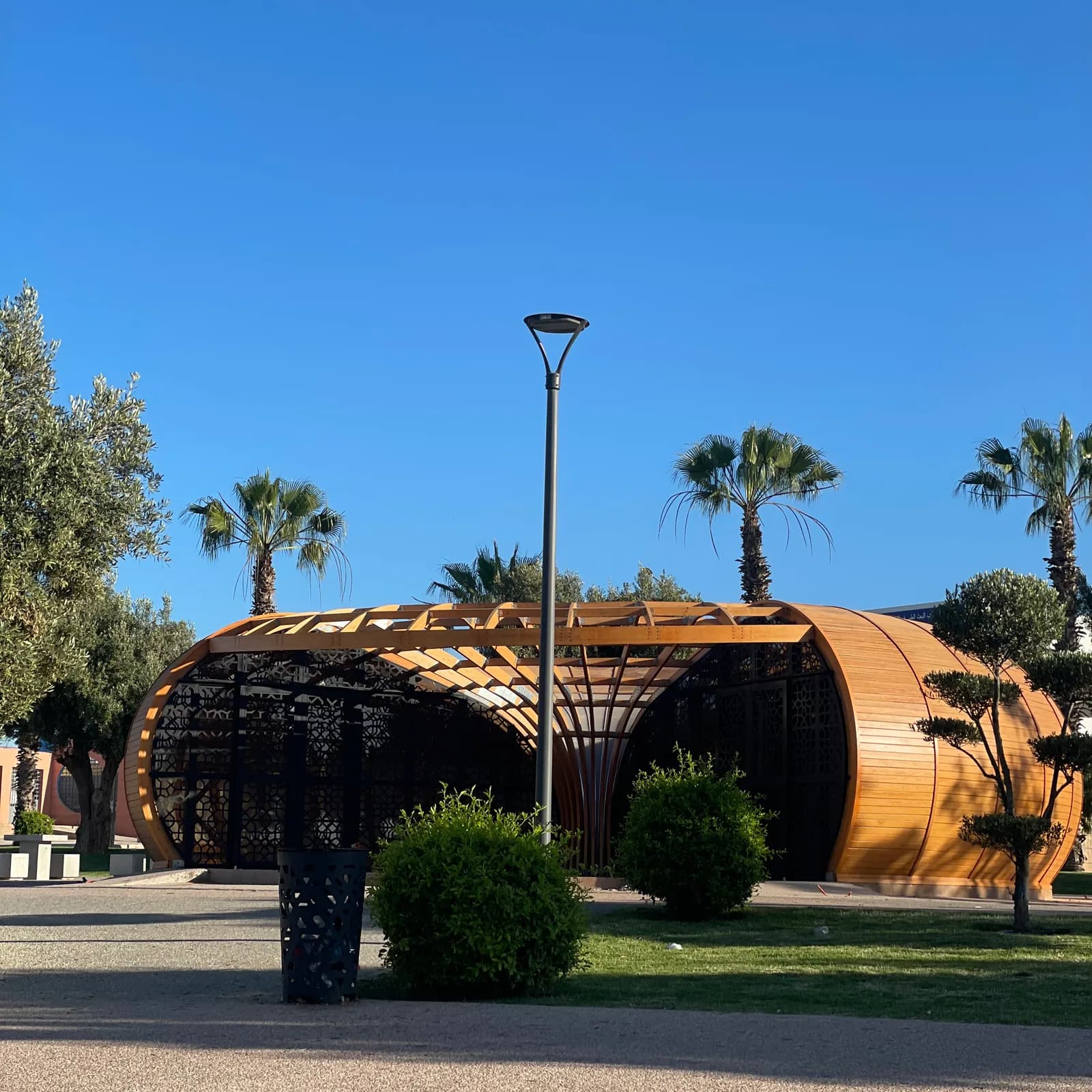 Structure légère en coquille 