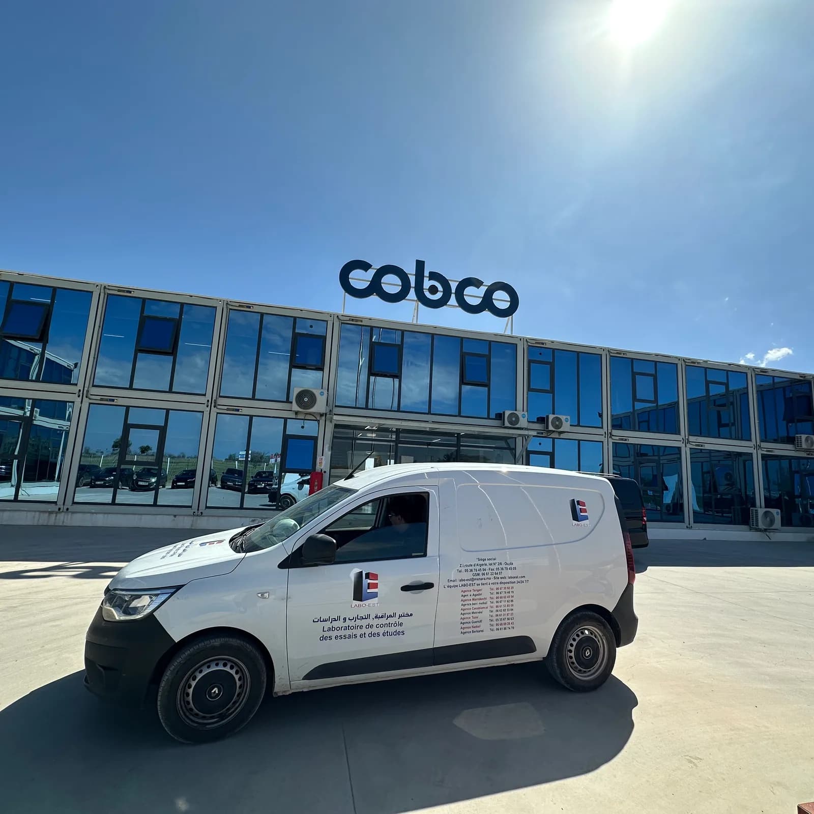 CONSTRUCTION D'UNE USINE DE PRODUCTION D