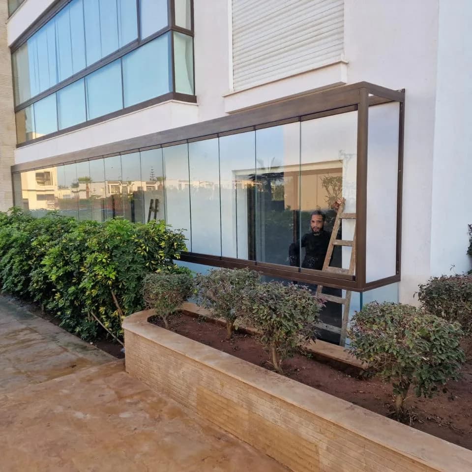 Véranda en aluminium(vitrage coulissant)