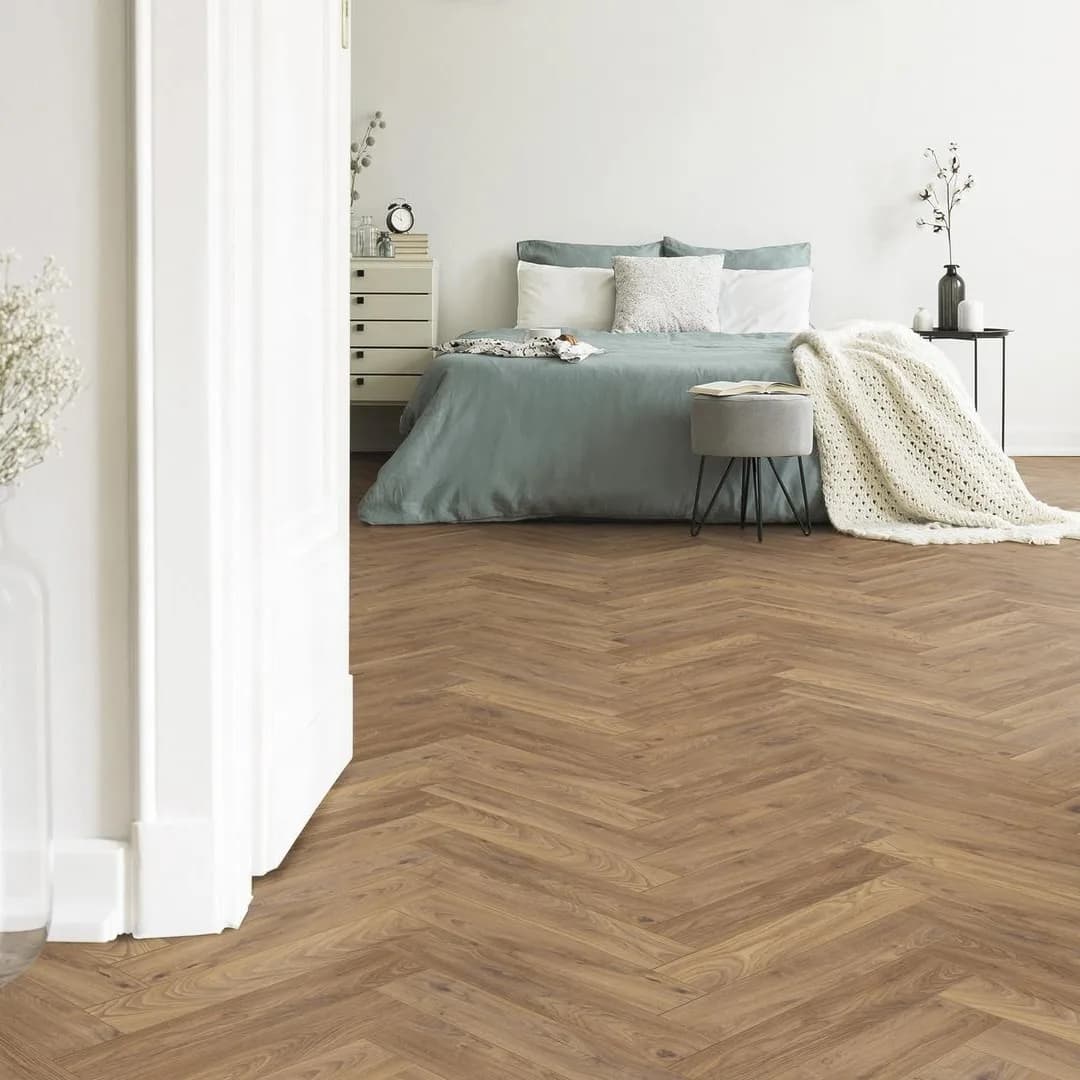 Parquet Stratifié Kaindl HERRINGBONE