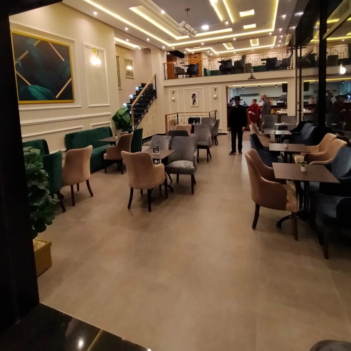 Aménagement d'un café restaurant 