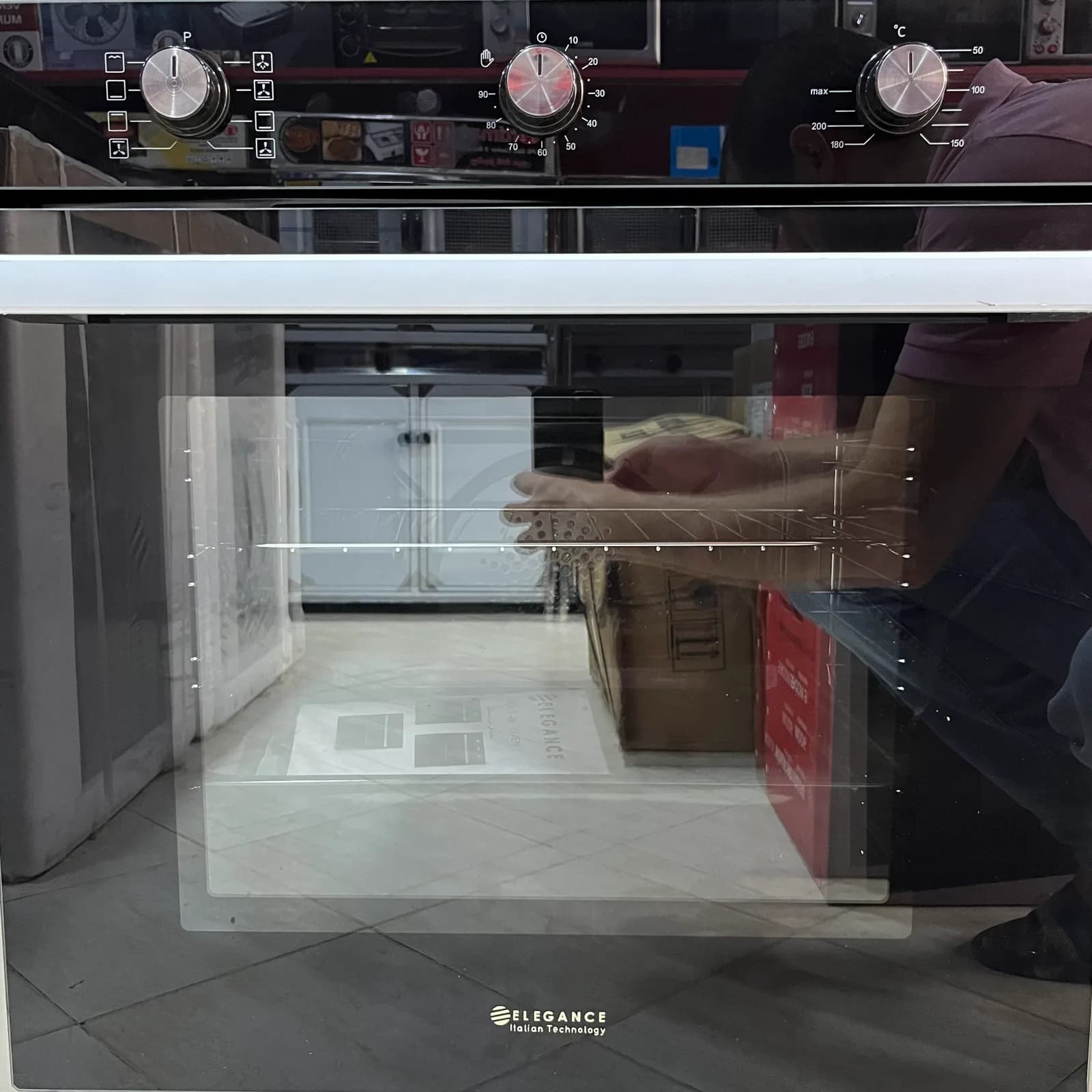 four électrique encastrable