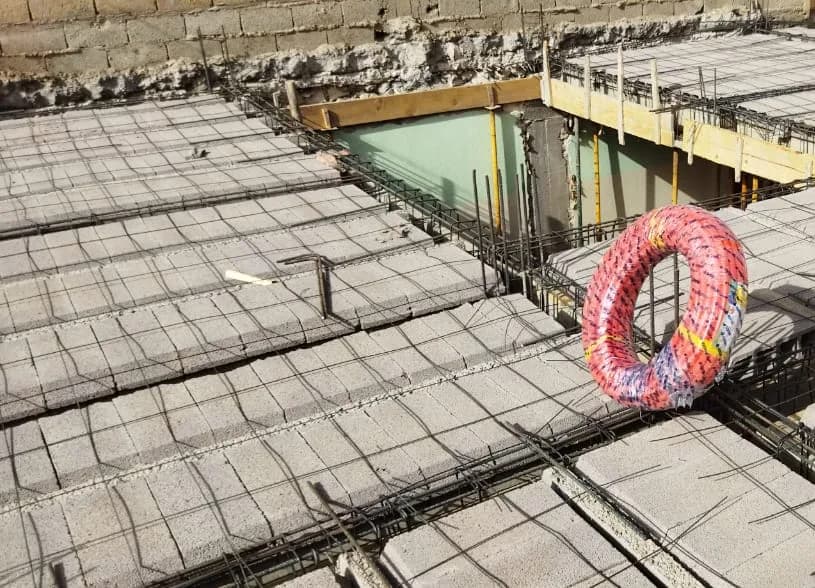 Démolition et construction d'un R+1