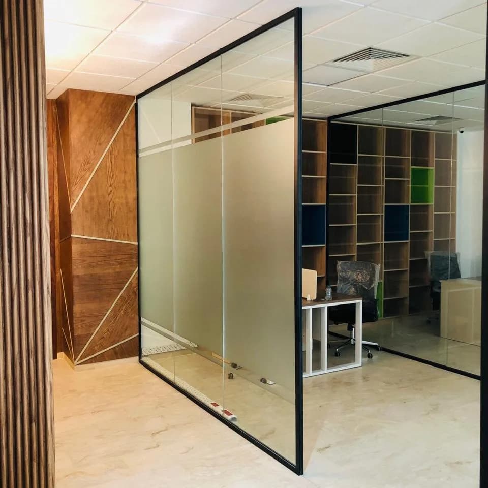 cloison en verre pour bureau