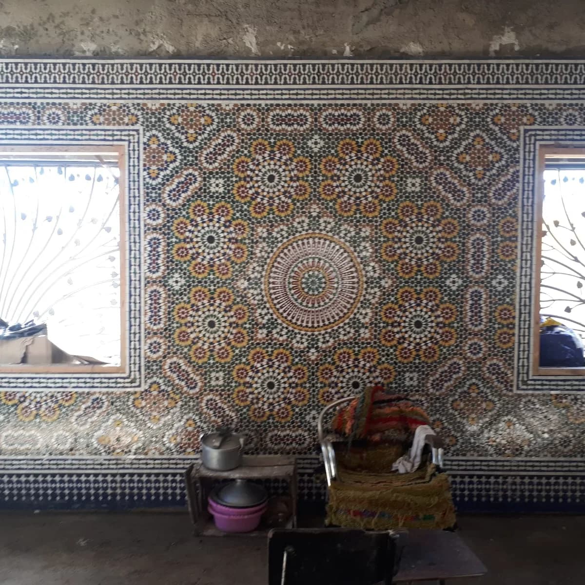 حائط الزليج البلدي