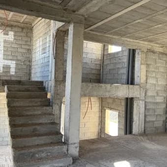 VILLA    SONABA   ILIGH  ....