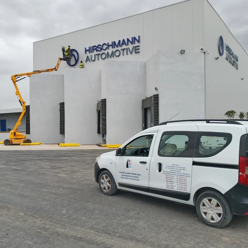 CONSTRUCTION D’USINE HIRSCHMANN AUTO