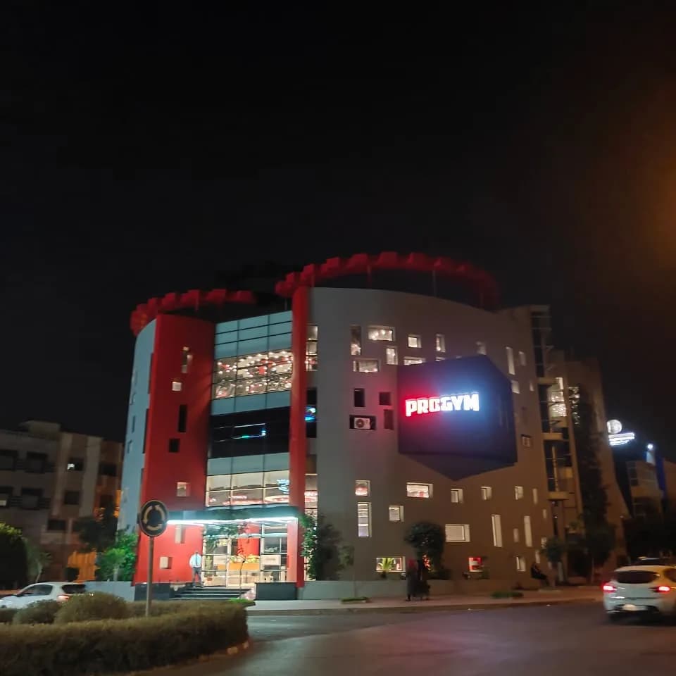 câblage d'armoires électrique salle spor