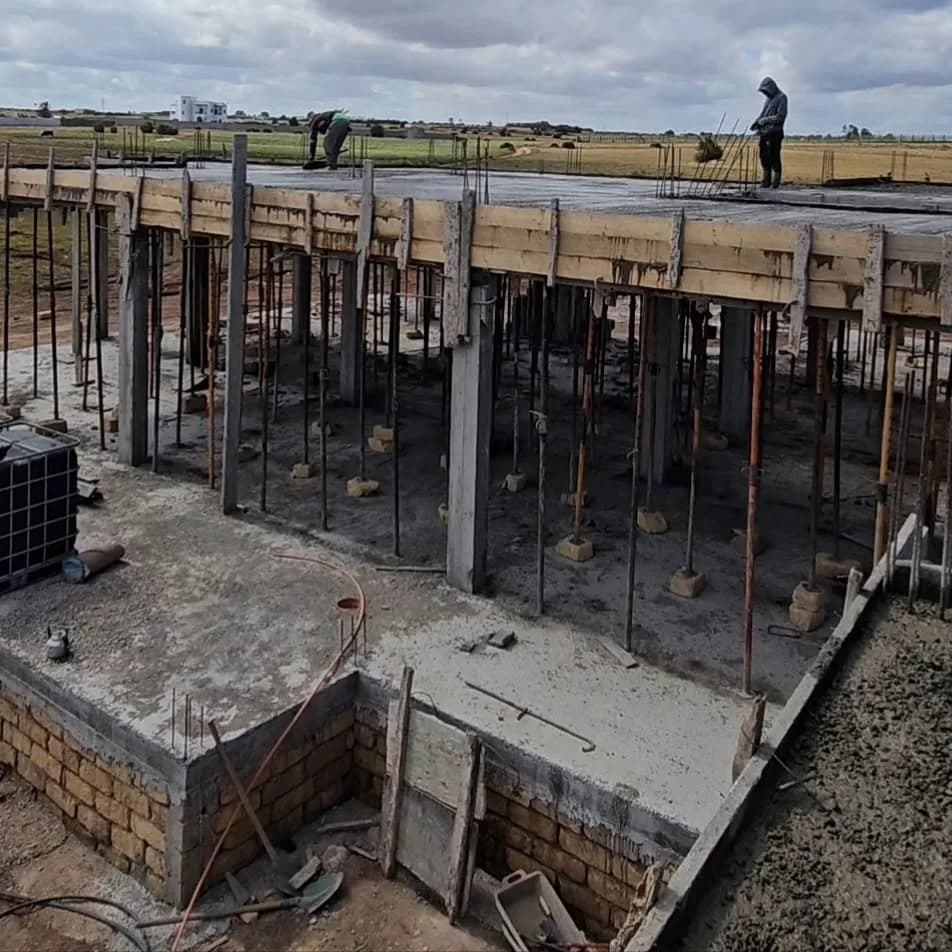 Villa Sécurisée avec autonomie en Eau​💧