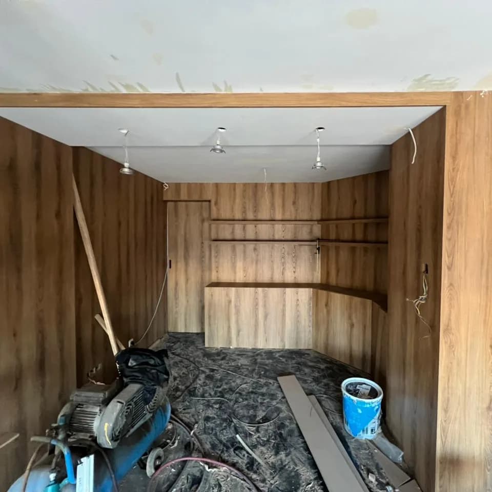 HABILLAGE D'UN MAGASIN