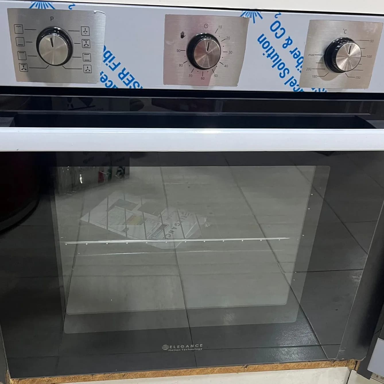 four électrique encastrable