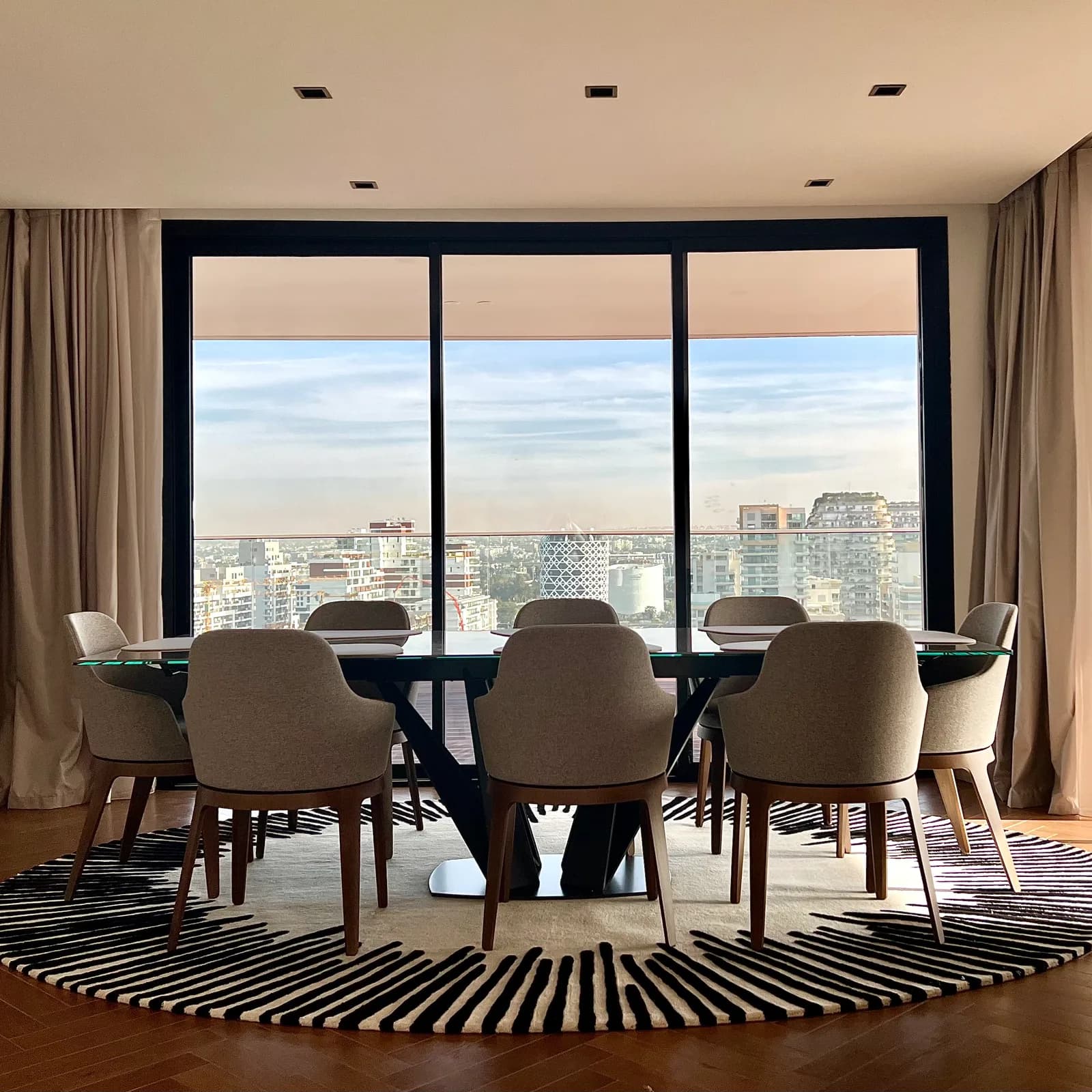 Apparemment CFC 500 m2 