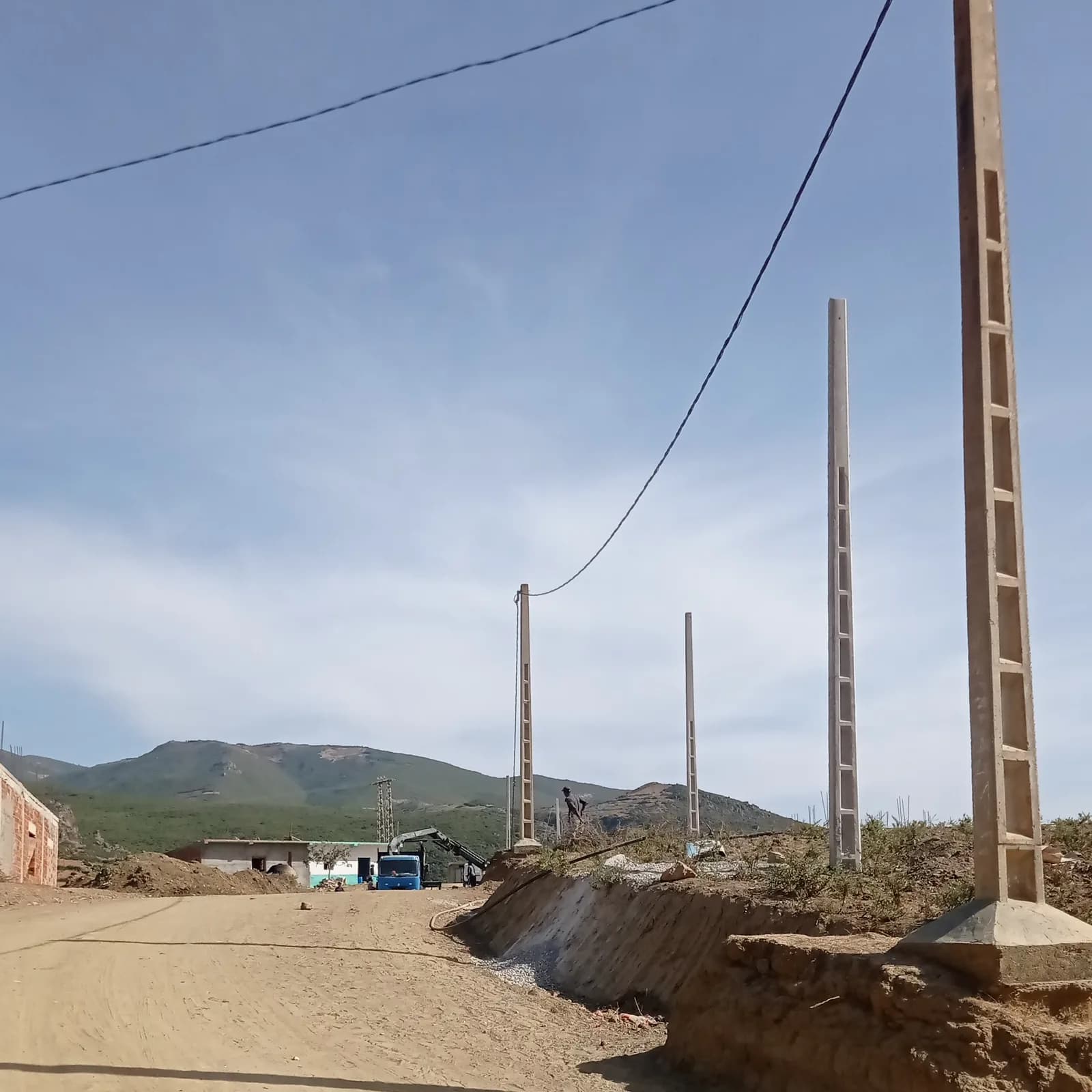 Déviation ligne BT commune de Talambout