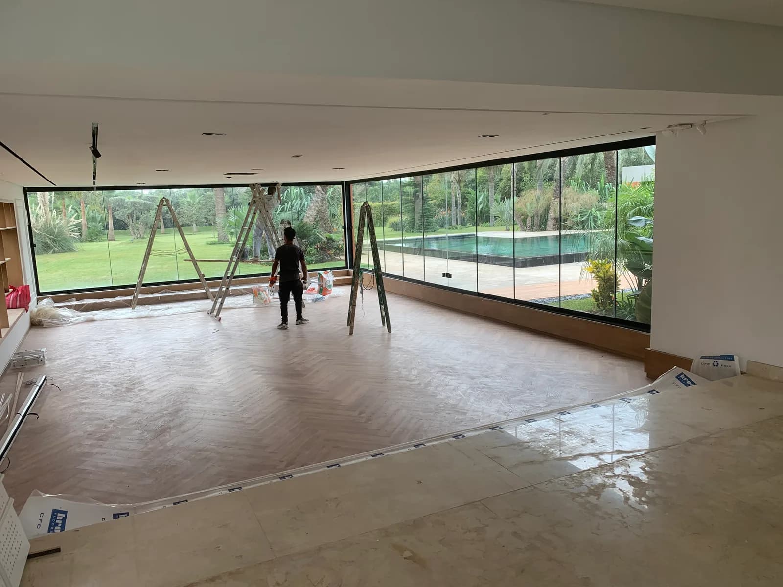 ZONE ROOM — aperçu