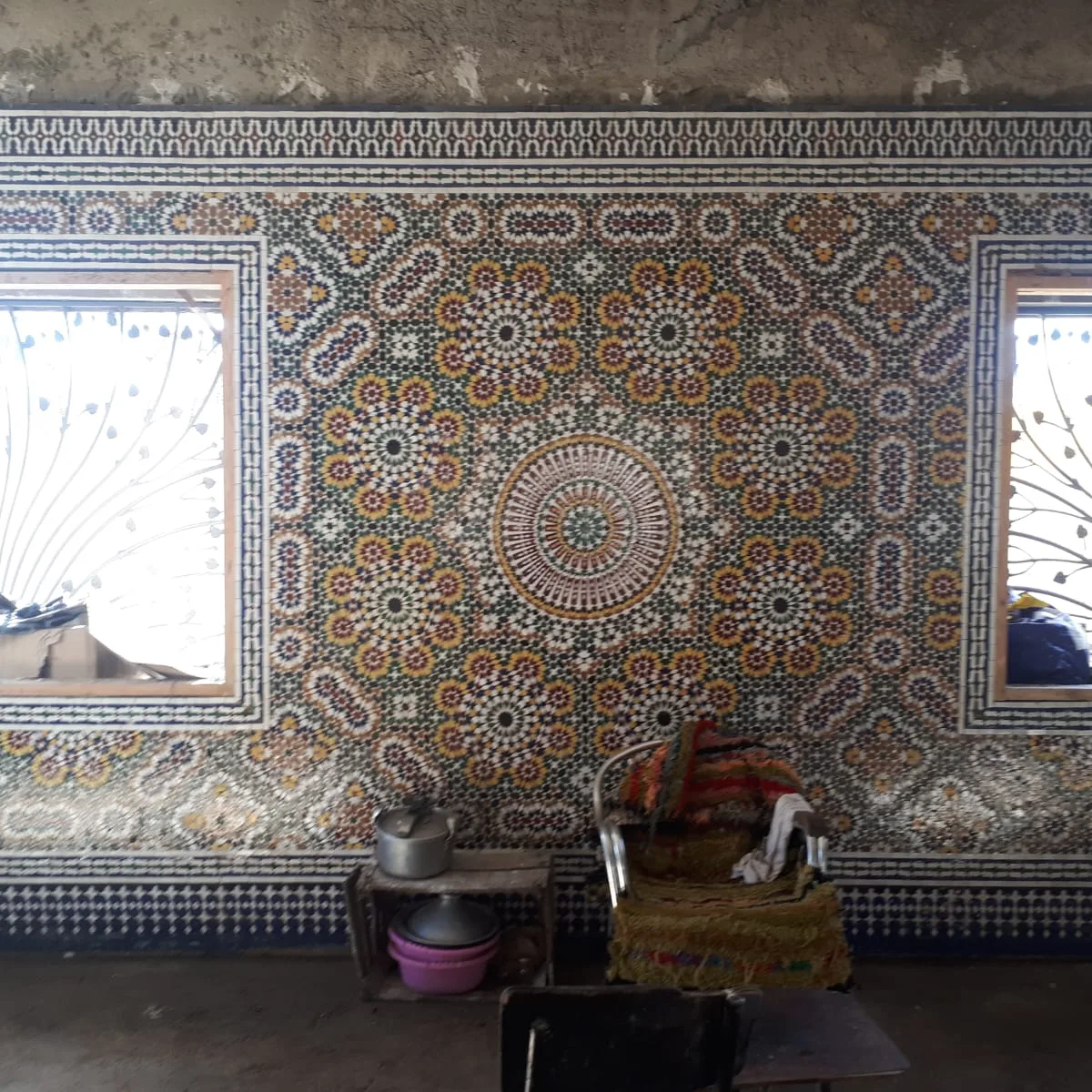 حائط الزليج البلدي