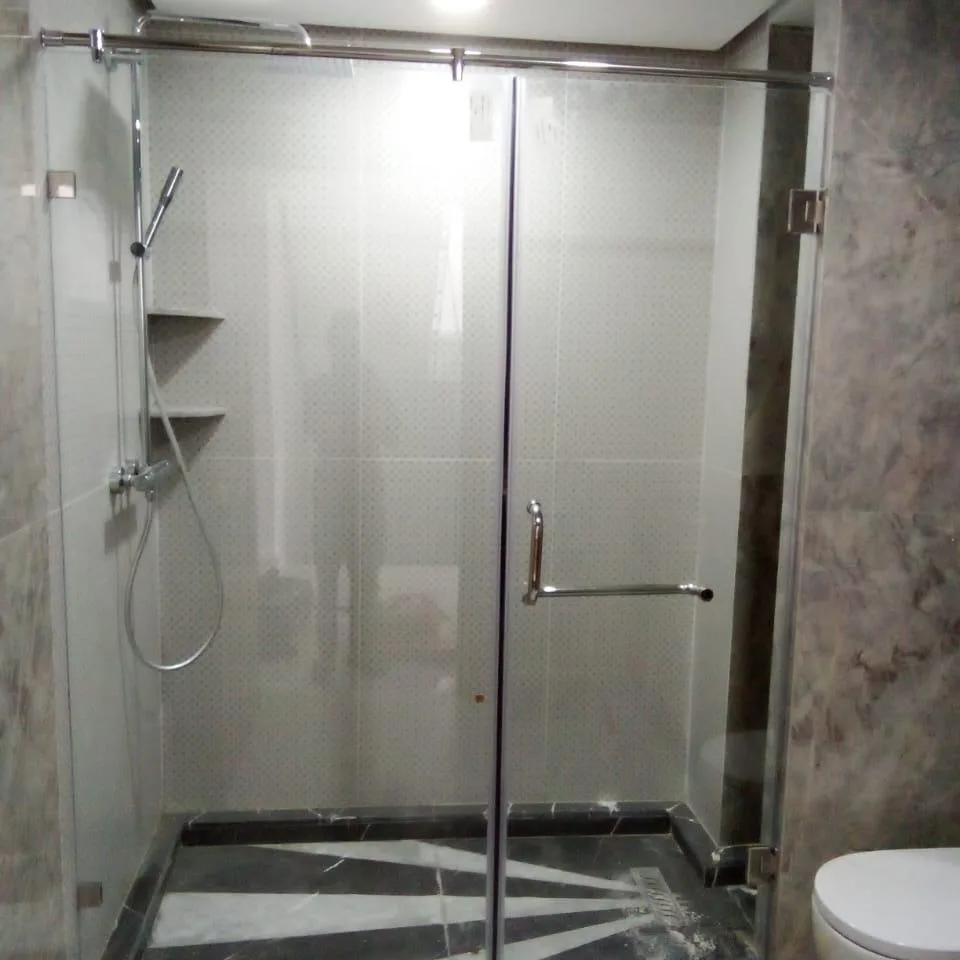 Cabine de douche en verre trempé