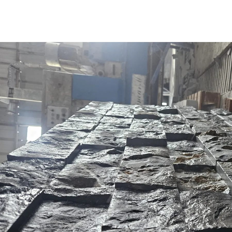 Pavé Split Face 