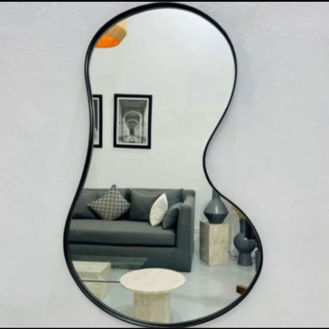 Miroir decoratif organique - Cadre fer forge noir mat - Villa luxe